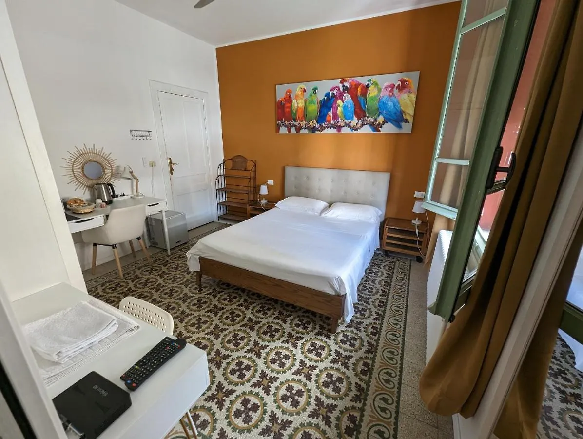 Villa Corsini Laigueglia 0*,  Italy