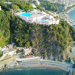 4* Hotel Punta San Martino